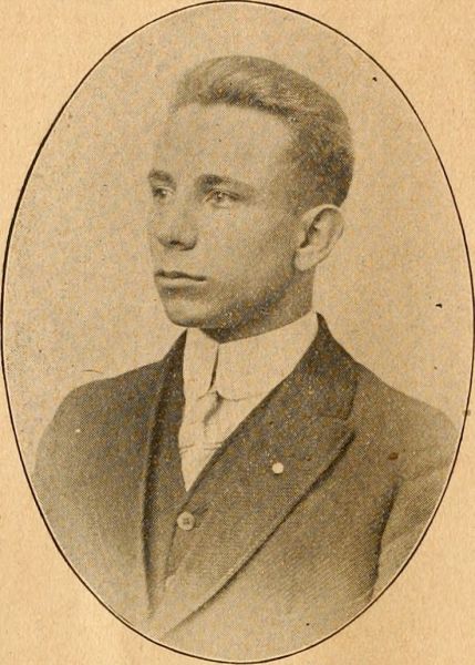 Image from page 11 of "The Tiptonian" (1901)