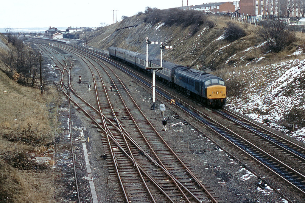 British Railways 45143 5th ROYAL INNISKILLING DRAGOON GUARDS 1685-1985