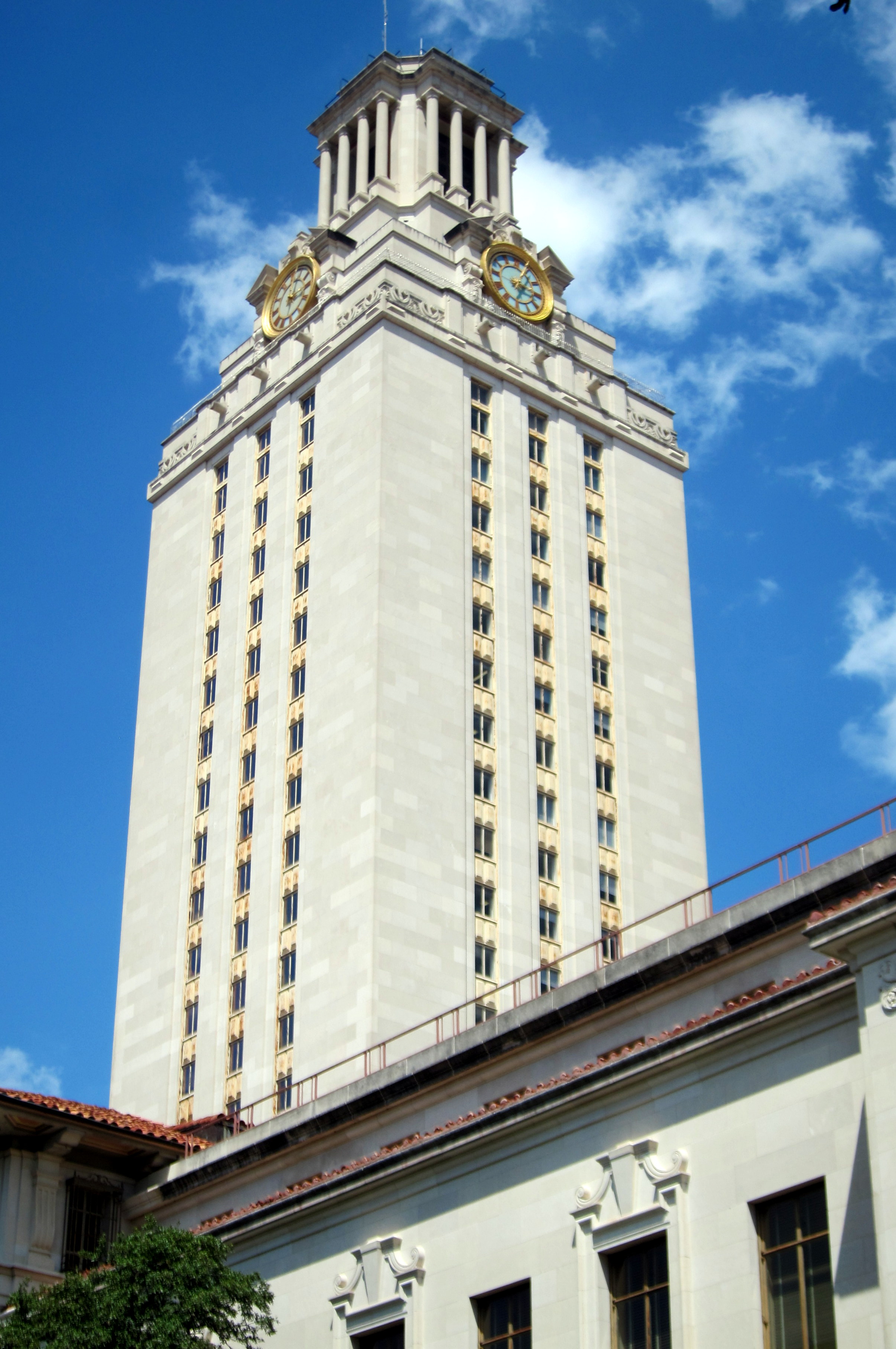 Austin - UT: Main Tower