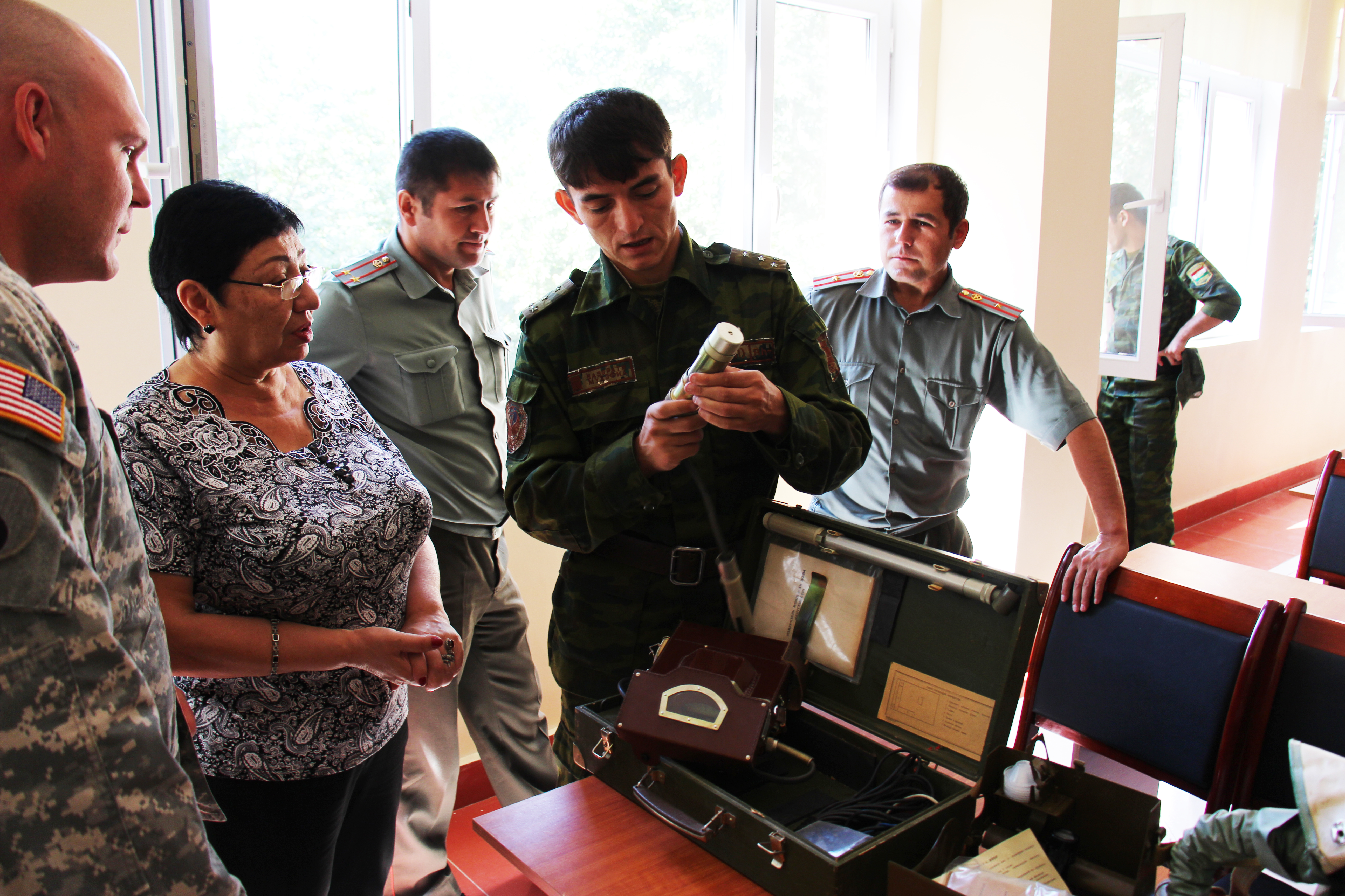 Cadre at the Tajikistani Military Institute show NBC equipment